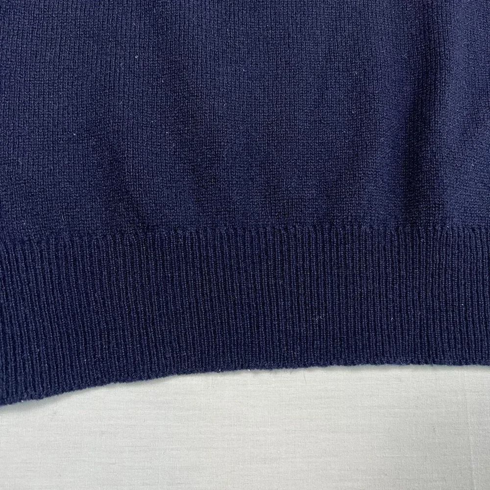 LL Bean Lambswool V Neck Vest Mens Medium Navy Made in Scotland Preppy Vintage